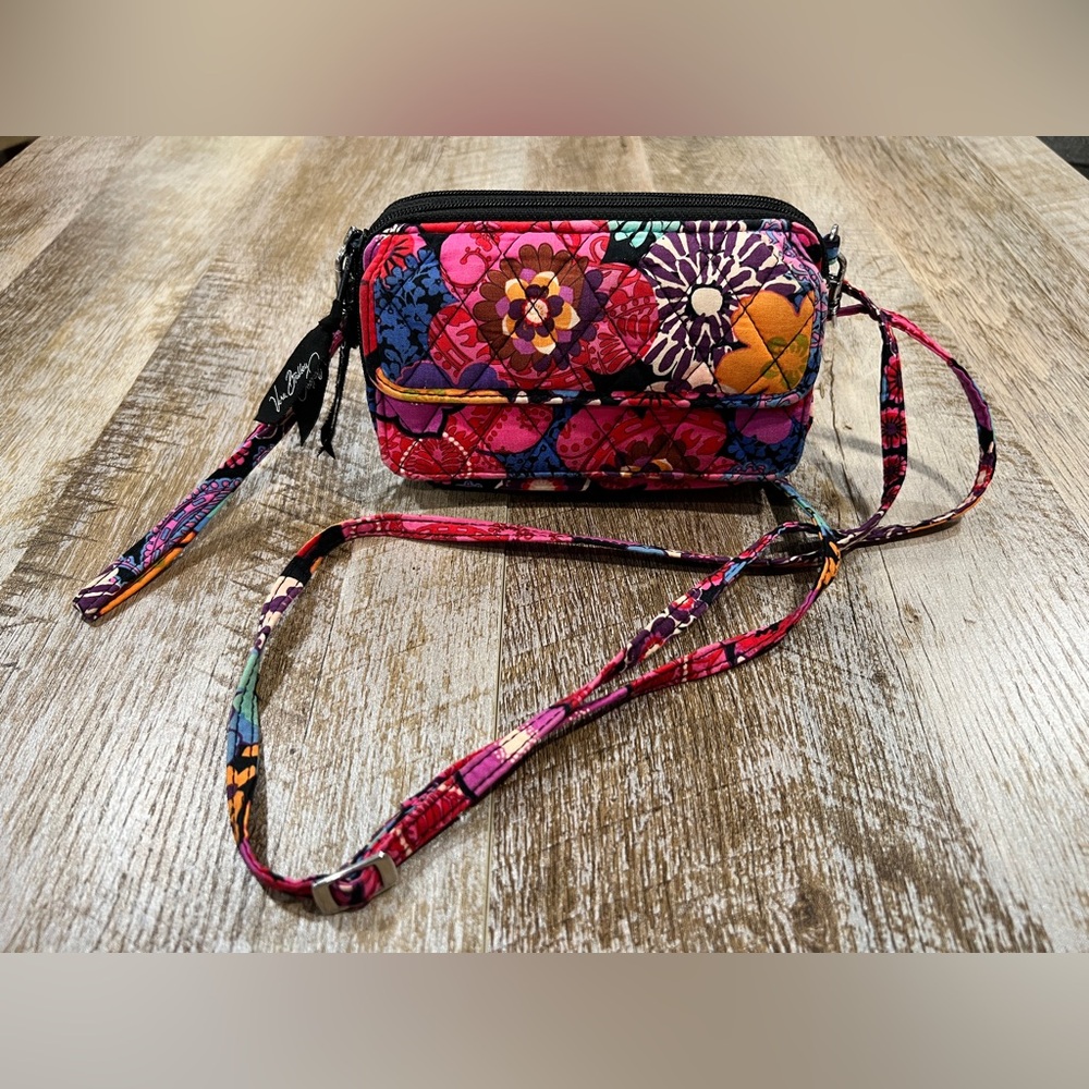 Vera Bradley RFID All-in-One Crossbody Wristlet Purse Floral Print